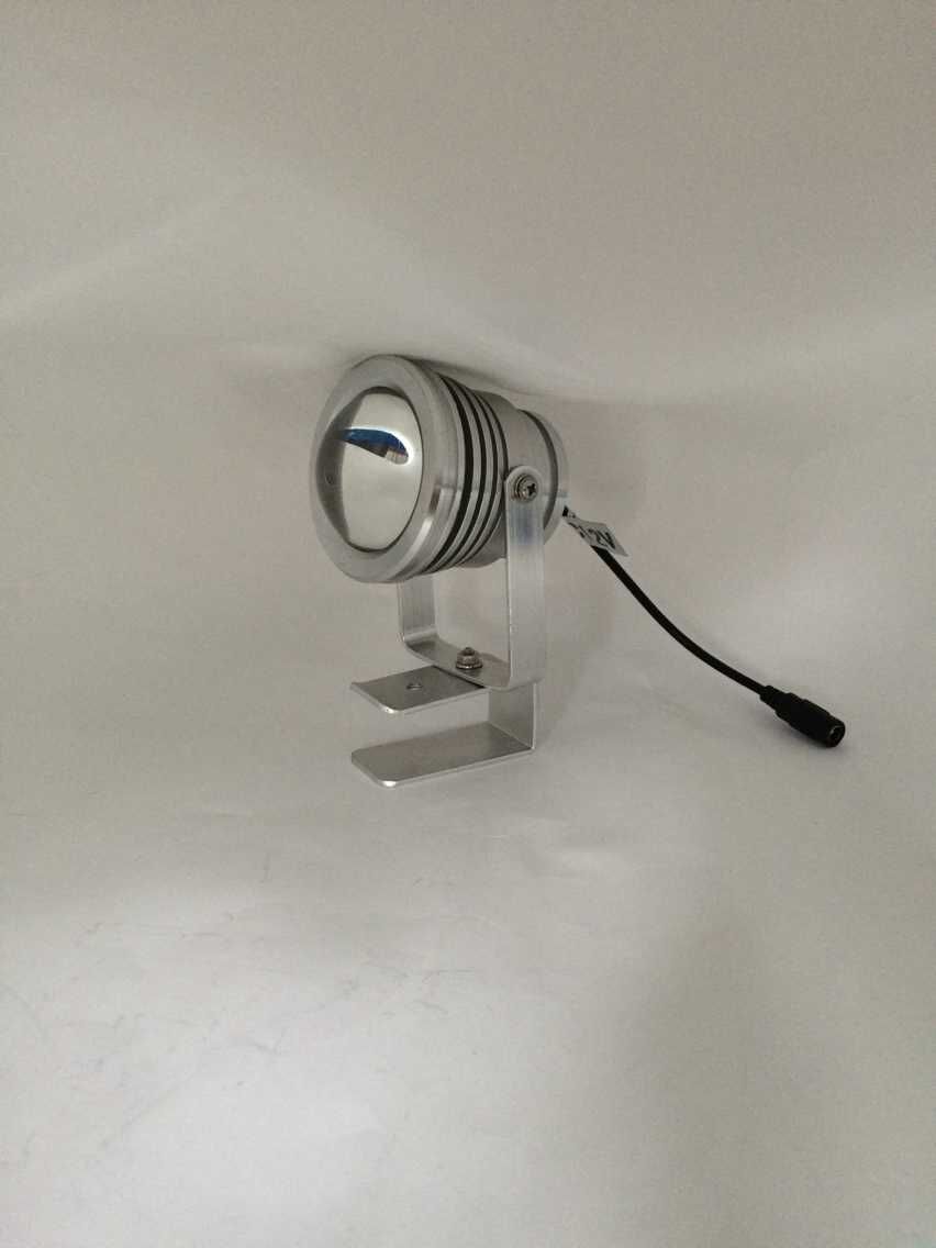 新款小微型LED监控补光灯辅助灯联动灯10W 50米聚光大透镜款