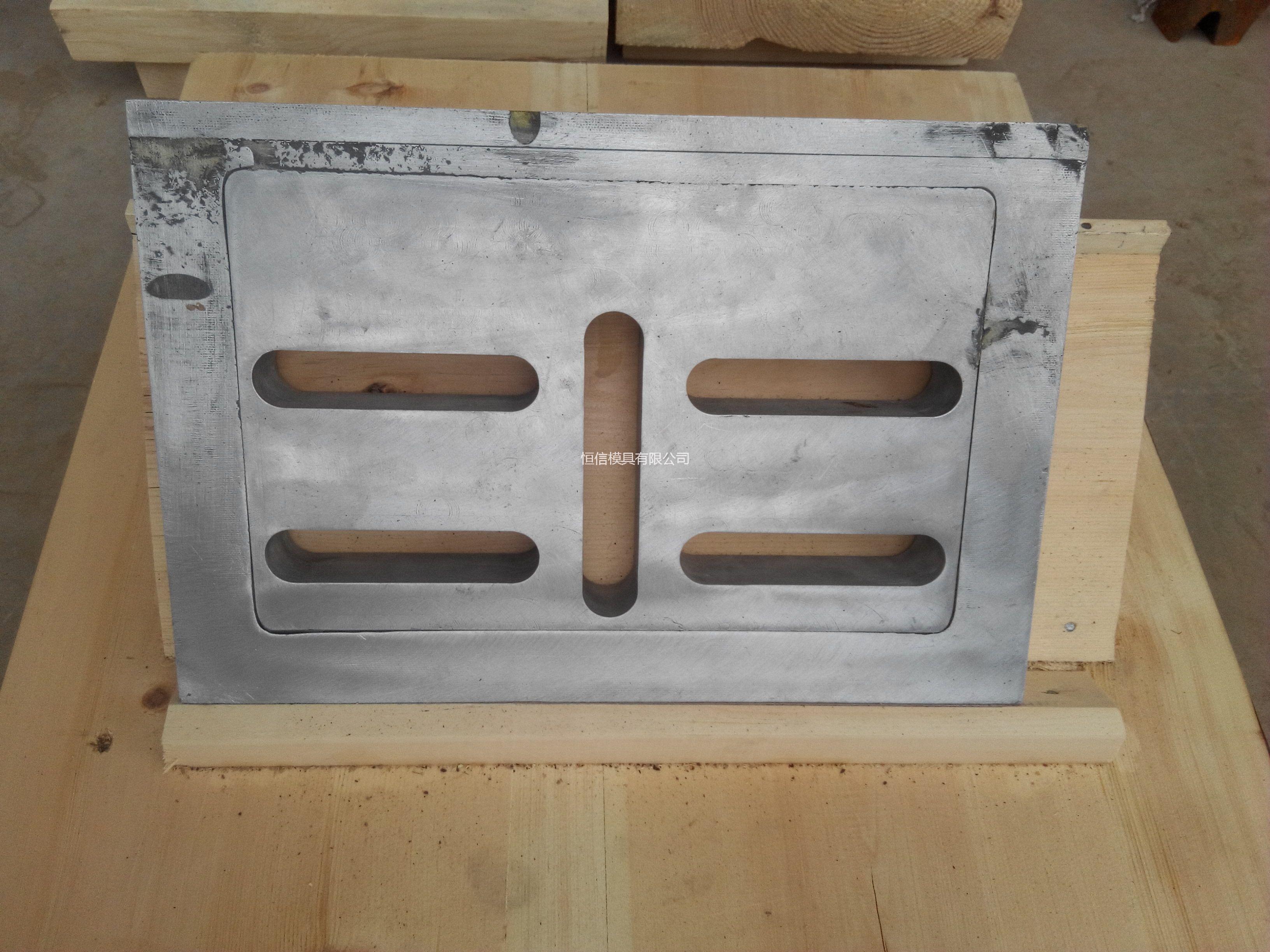 供应用于仪表厂用的木底板铝模弯板模具