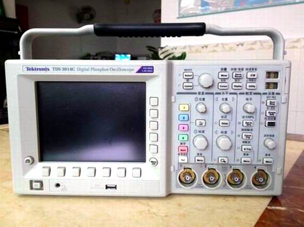 高价收购TDS3014C数字示波器