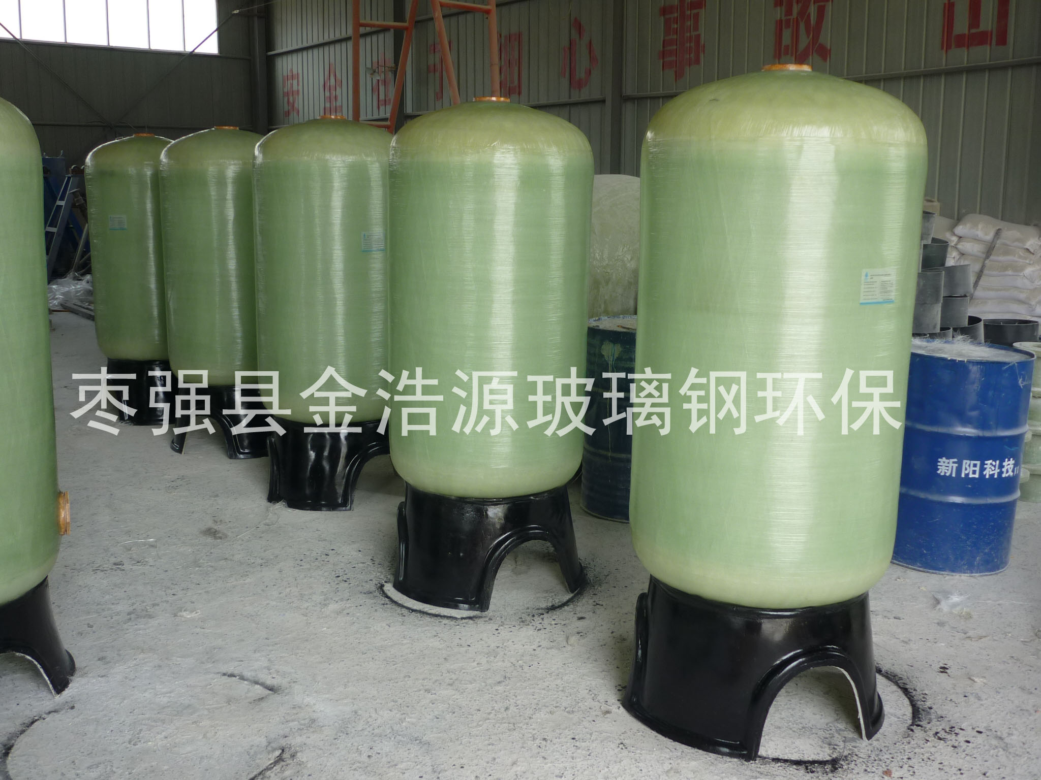 供应玻璃钢盐酸公路运输罐 各规格型号 异型 可定制