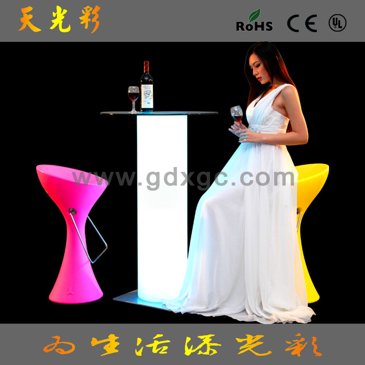 供应发光LED休闲桌LED高酒桌休闲桌子咖啡桌玻璃桌LED发光家具图片