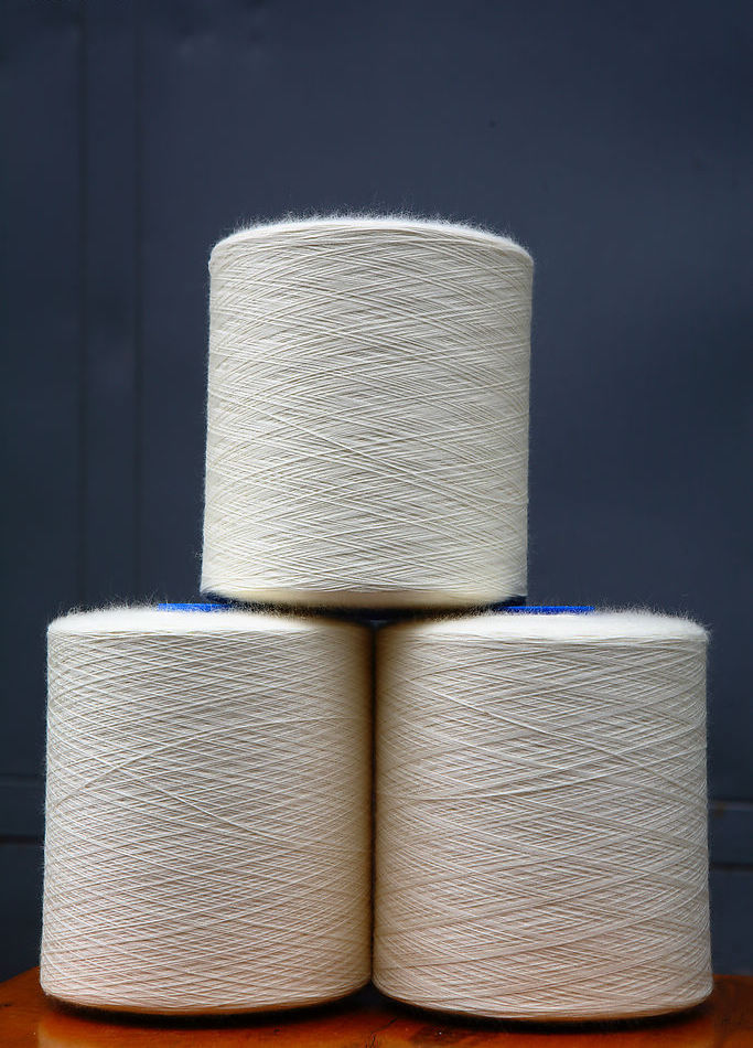 供应用于针织用纱|服装|机织用纱的JC21s 精梳纯棉21支 环锭纺全棉纱21s