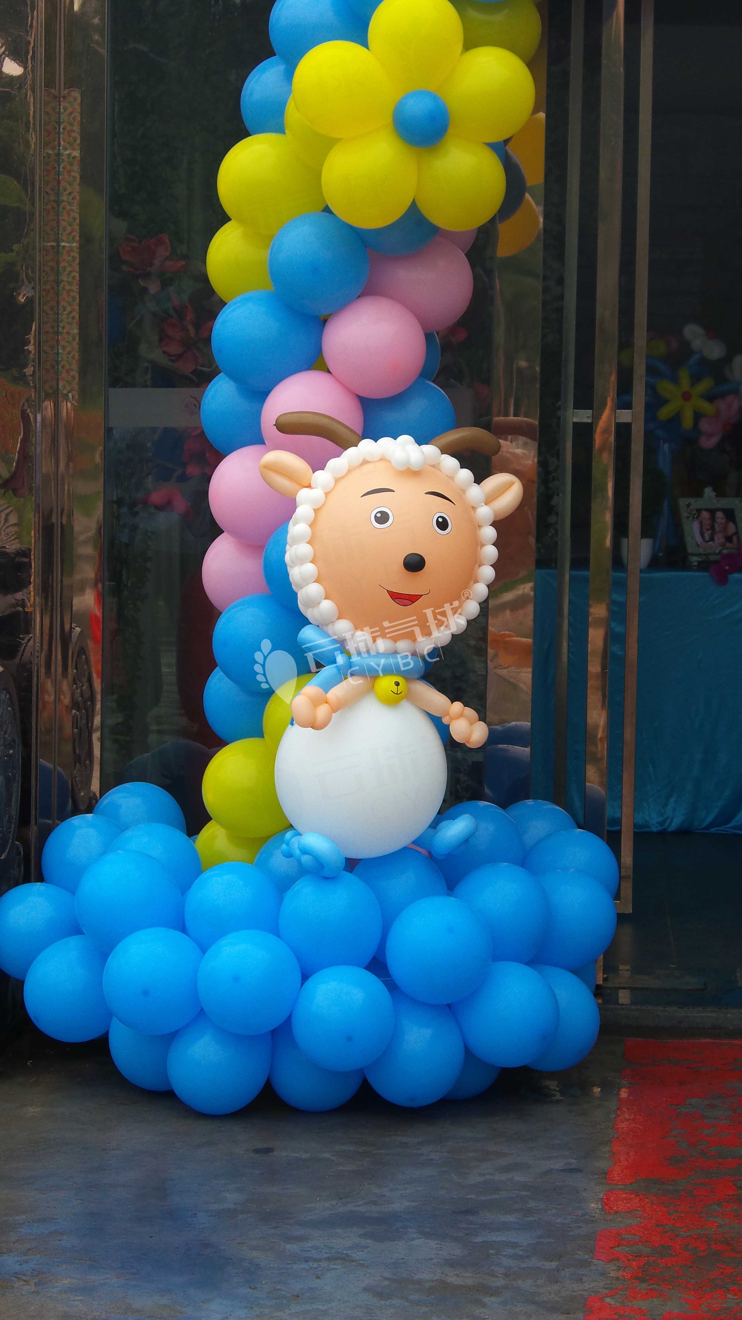 喜羊羊气球/羊村主题气球装饰供应喜羊羊气球/羊村主题气球装饰/卡通造型制作