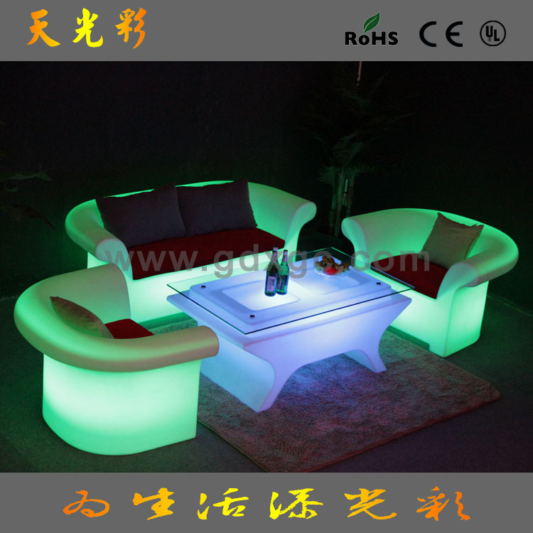 供应深圳休闲沙发LED发光沙发塑料沙发酒店成套沙发七彩KTV沙发图片