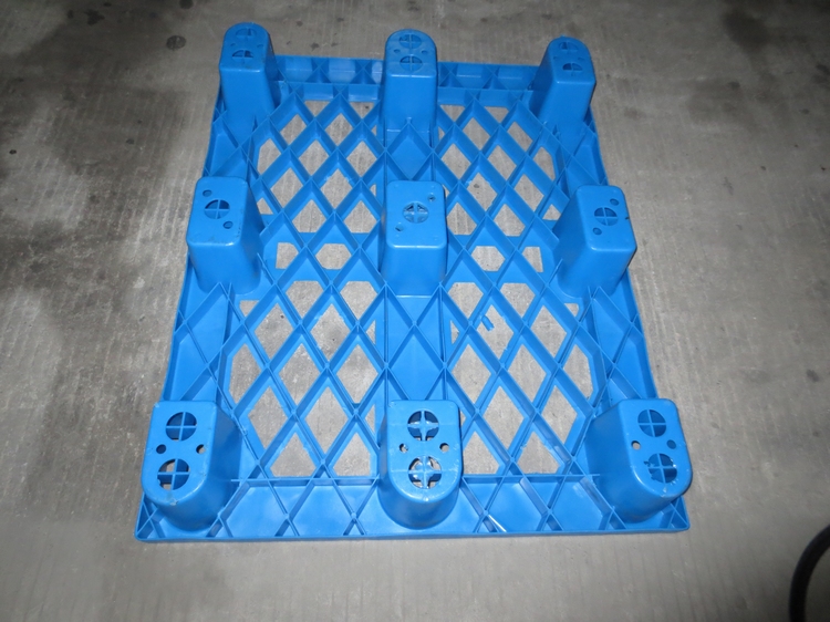 供应网格九脚塑料托盘 塑料垫仓板 叉车卡板 垫仓板