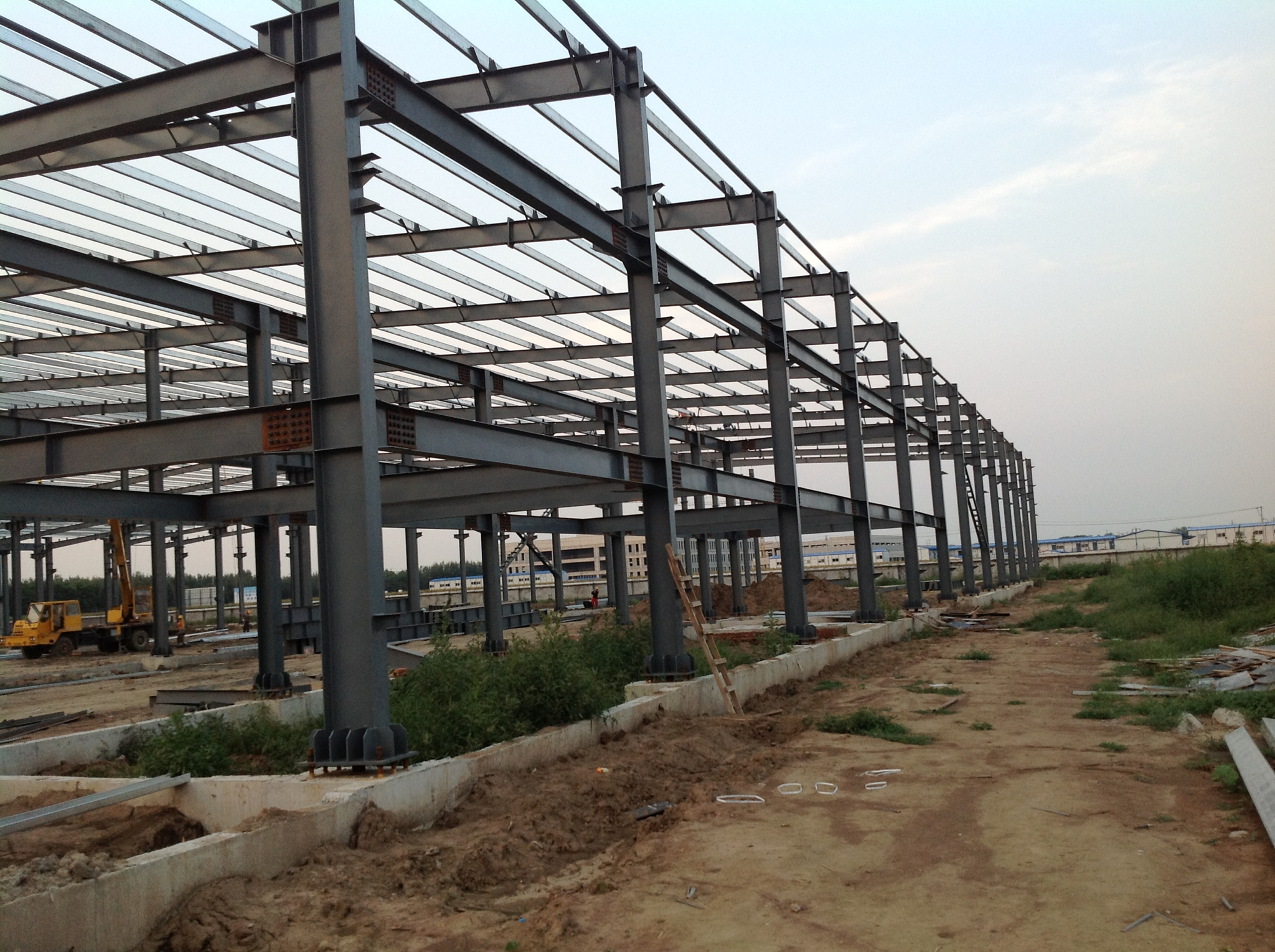 钢结构专业钢结构厂房活动房批发