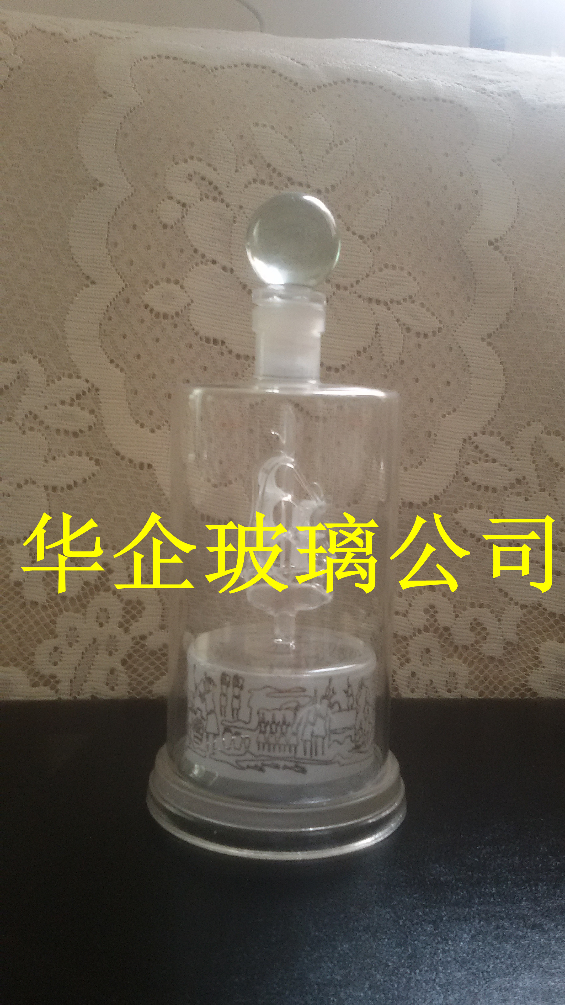 供应用于环扣 盖子的玻璃帆船酒瓶生肖马瓶工艺酒瓶，玻璃工艺酒瓶，手工艺术玻璃