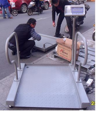 供应轮椅体重秤，上海轮椅电子称