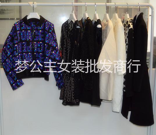 供应服装生产厂家，服装价格超值特价批发，，保证正品，梦公主品牌尾货批发，服装厂价直销13380111690