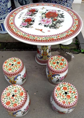 装饰品桌凳 青花瓷桌子 陶瓷凉凳批发