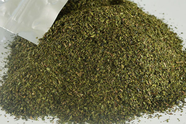 供应绿农绿茶片16-60目 保健茶原料