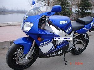 供应用于出售全新摩托的跑车雅马哈YZF750R 特价:2300 元
