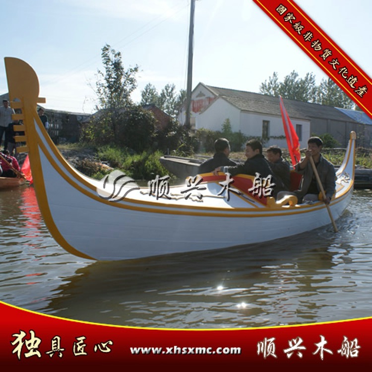 兴化市竹泓镇顺兴木船厂供应用于的酒店地产装饰摄影道具船贡多拉木船