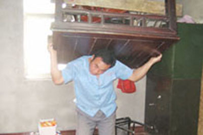 供应广州专业搬钢琴吊沙发搬迁厂房广州大众搬家图片