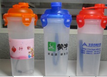 供应用于促销礼品的广告杯子设计批发塑料环保杯子