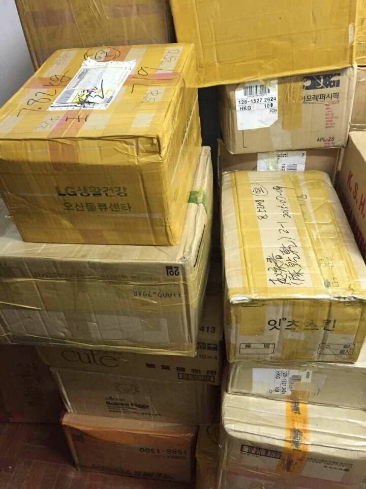 包包供应包包香港进口物流清关渠道，包包包税进口物流运费，中港物流进口包包清关流程