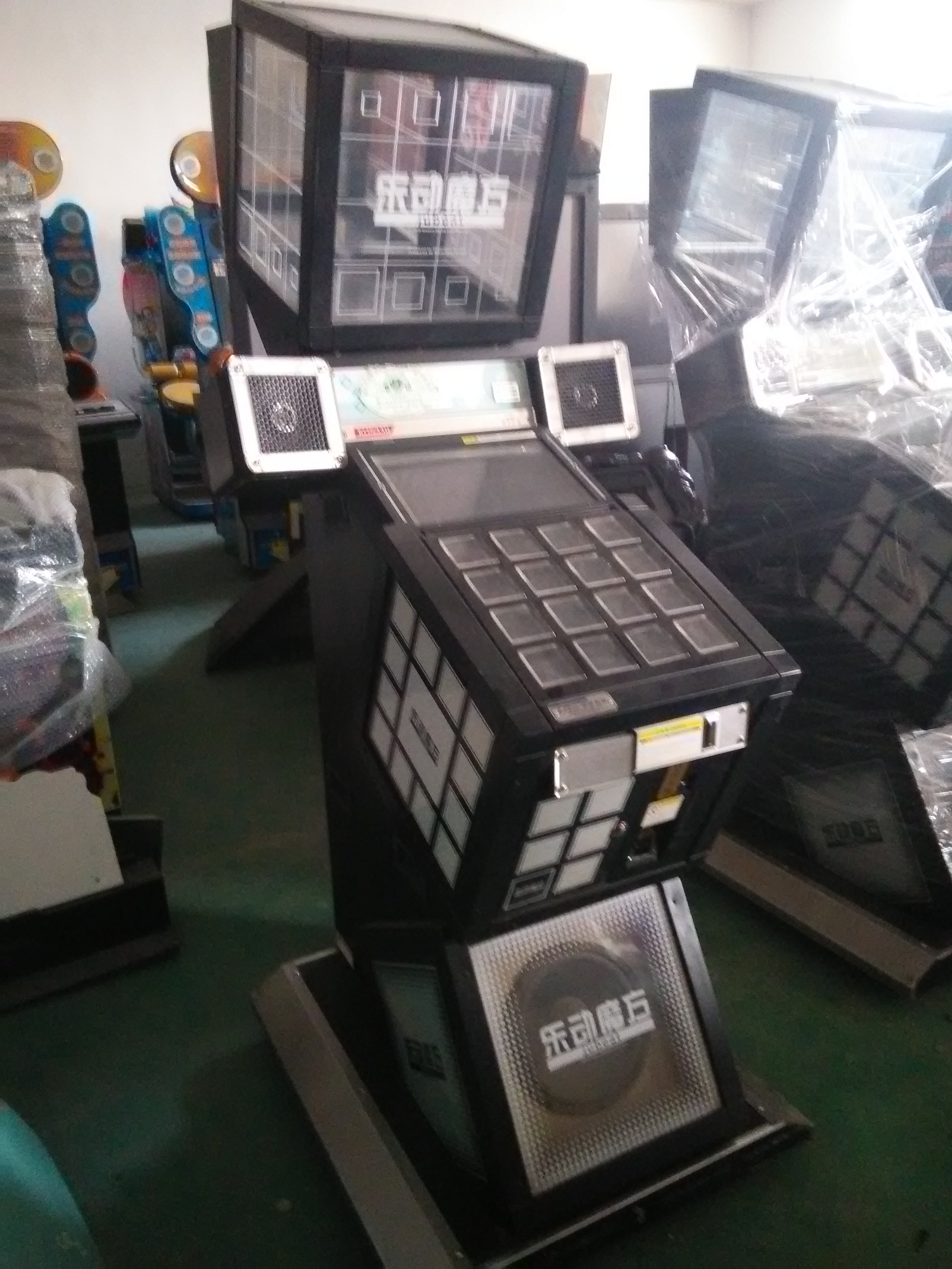 供应北京魔方 电玩城游戏机 音乐模拟机