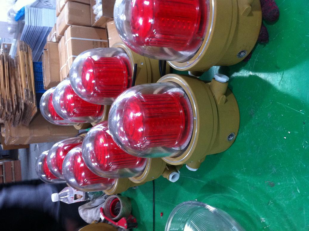 供应安徽省宣城市长寿命航空障碍灯价格 LED防爆航空障碍灯价格