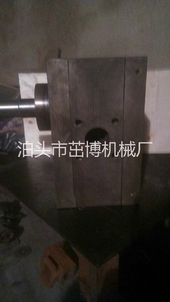 供应厂家直销-广东广州-RT-150PE计量泵-熔体泵-热熔胶泵-ABS泵