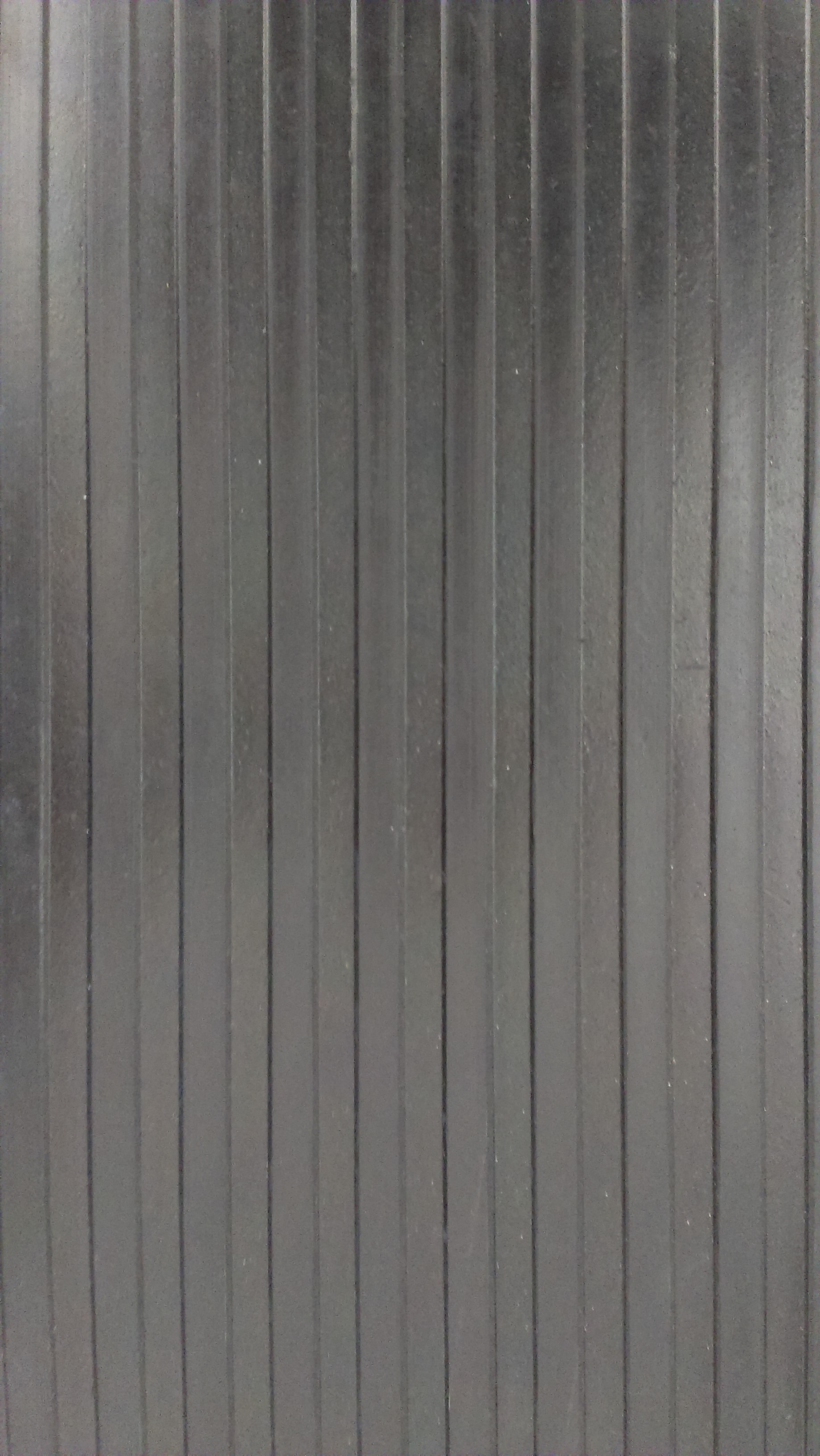 北京市耐磨防滑板 黑色条纹板 供应厂商厂家供应用于室内为铺设美的耐磨防滑板 黑色条纹板 供应厂商