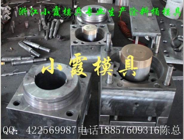 制造25升塑料润滑油桶模具价格 定制塑胶润滑油桶模具生产，中国注射润滑油桶模具加工