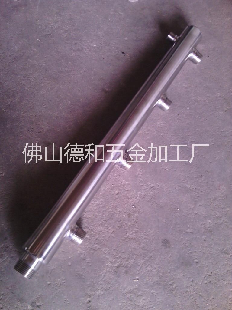 供应用于地暖，排水的北京不锈钢分水器