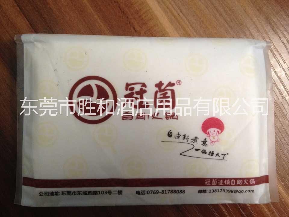 深圳餐巾纸最低可五千起订行业最低批发