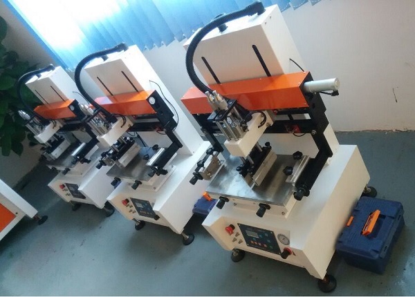 供厂家直销小型台式2030丝印机 平面丝印机 全自动丝印机