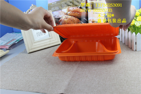 供应禾之冠连体四格台湾便当打包盒，龙岩连体塑料快餐盒批发，池上饭包供应