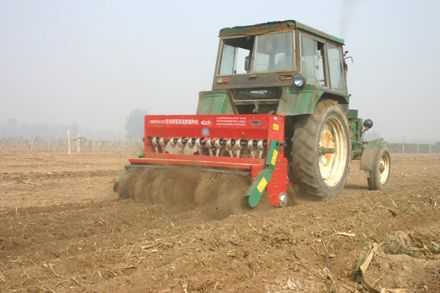 农业播种机器小麦播种机新款上市批发
