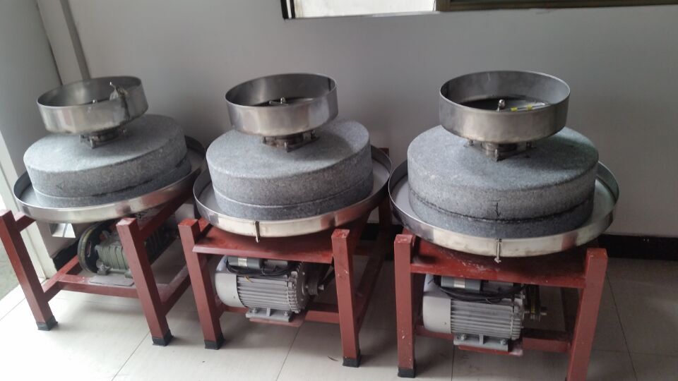 供应云浮肠粉磨浆机专业豆腐肠粉磨浆设备图片