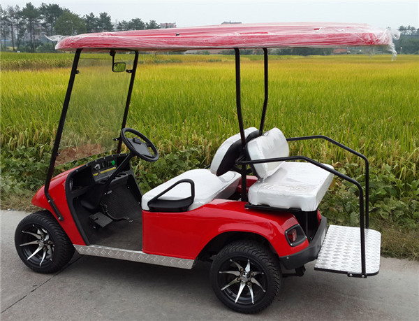 供应用于高尔夫球车的2+2红色高尔夫球车