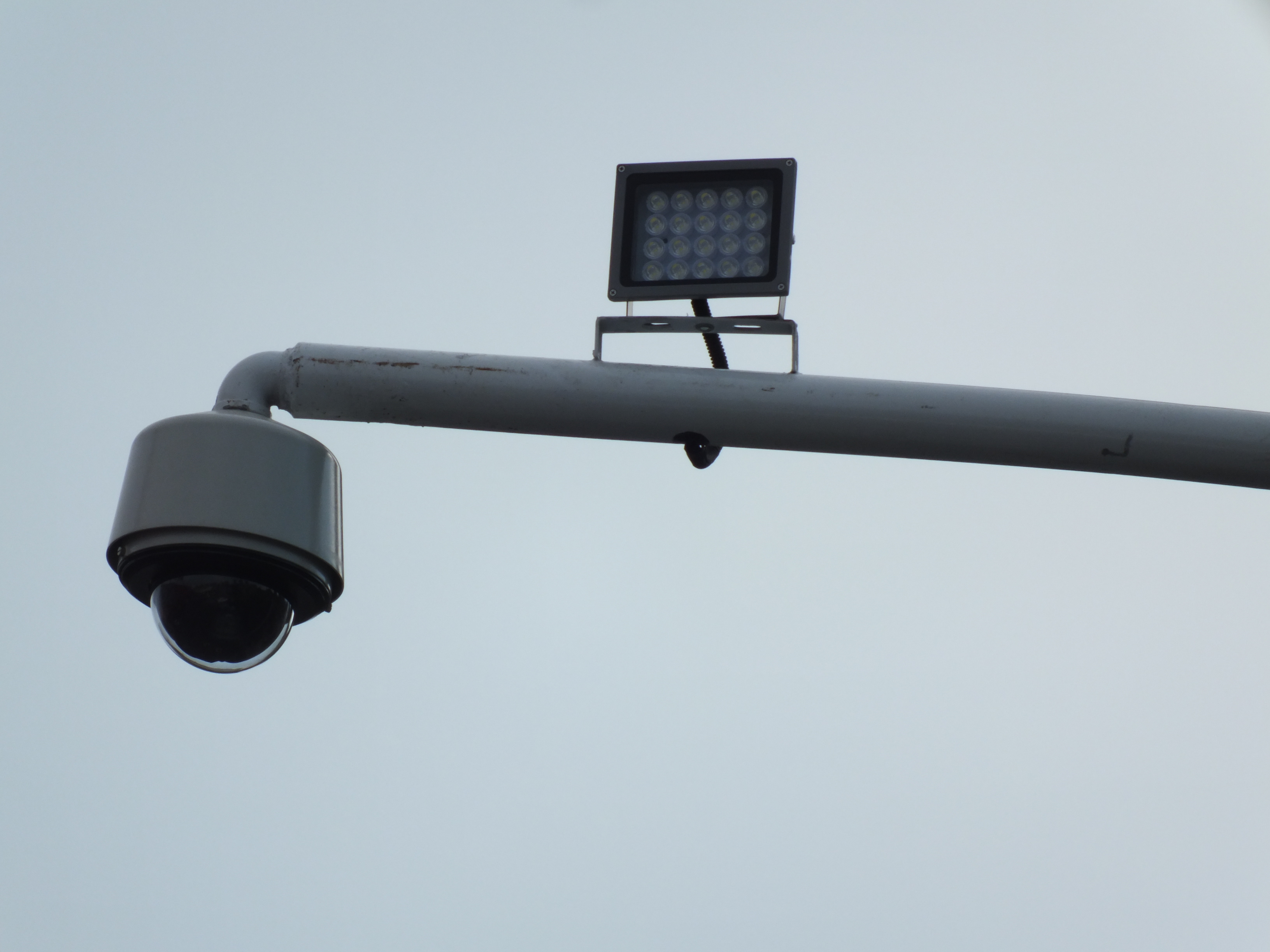 供应用于监控视频补光的LED补光灯LED道路车牌拍照补光灯图片