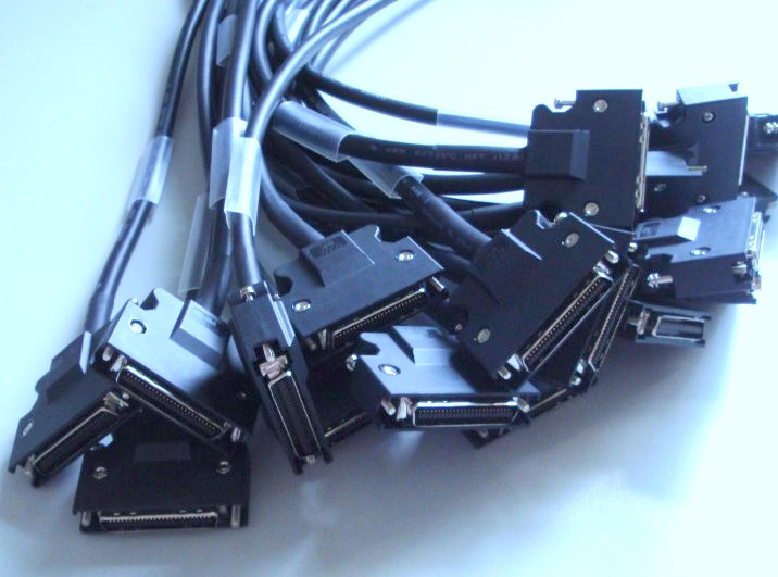 供应用于电线的MR-J3ENCBL5M-A1-H编码器电缆图片