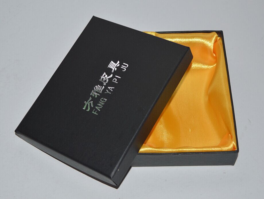 供应短款黑色天地盖钱包盒 金黄绸布盒 广州礼品包装盒图片