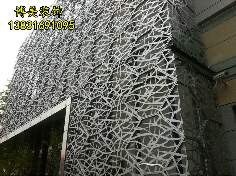 供应镂空板天花造型铝单板厂家蜂窝铝扣板缕空雕花外墙装饰展厅装饰网图片