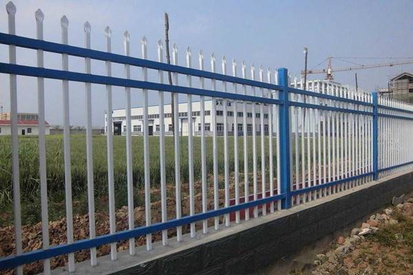 成都市四川鑫海专业制造锌钢市政护栏厂家