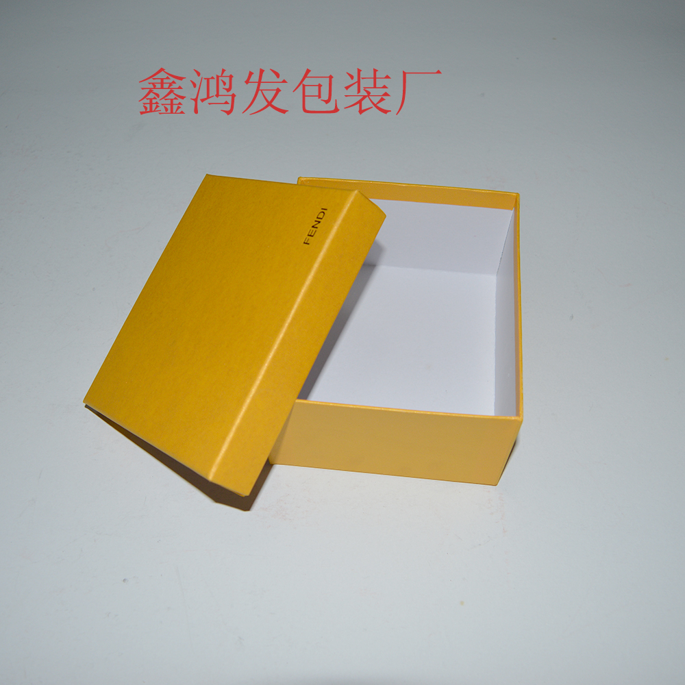 广州包装盒制造商 金黄色包装盒 怪物挂件礼品盒