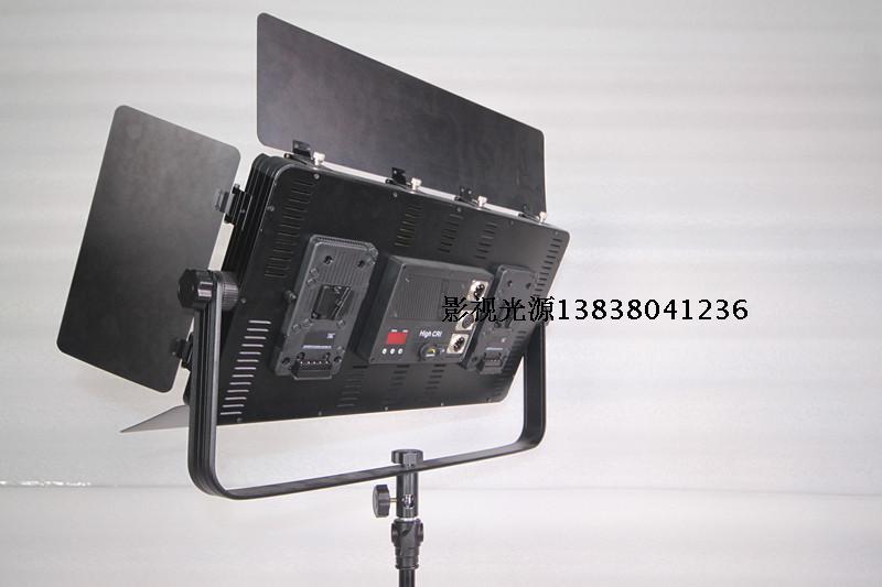 供应GXLED1200D双色温led摄像灯是一款带DMX512系统的大功率演播厅无极调光双色温影视灯