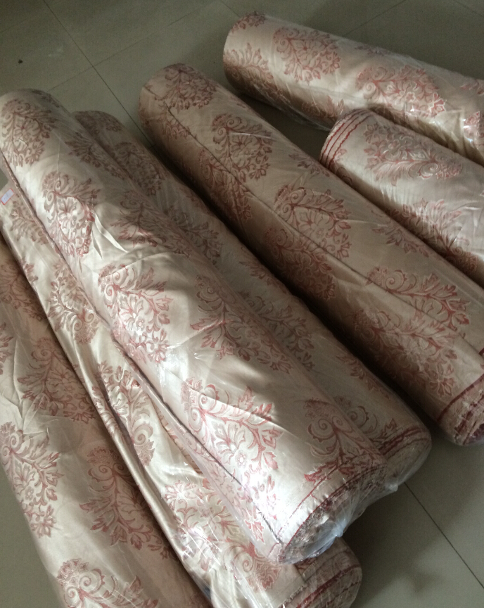 供应用于家纺窗帘的浙江低价销售库存窗帘布装饰布图片