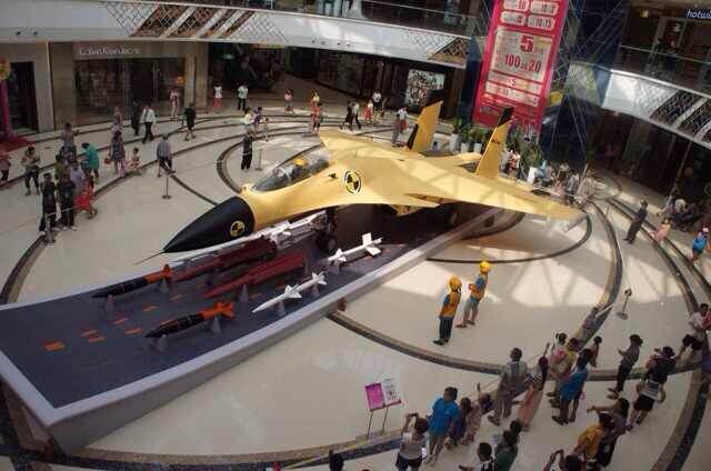供应徐州军事模型制作厂家飞机大炮价格，徐州大型展览道具模型飞机坦克火箭租售价格图片