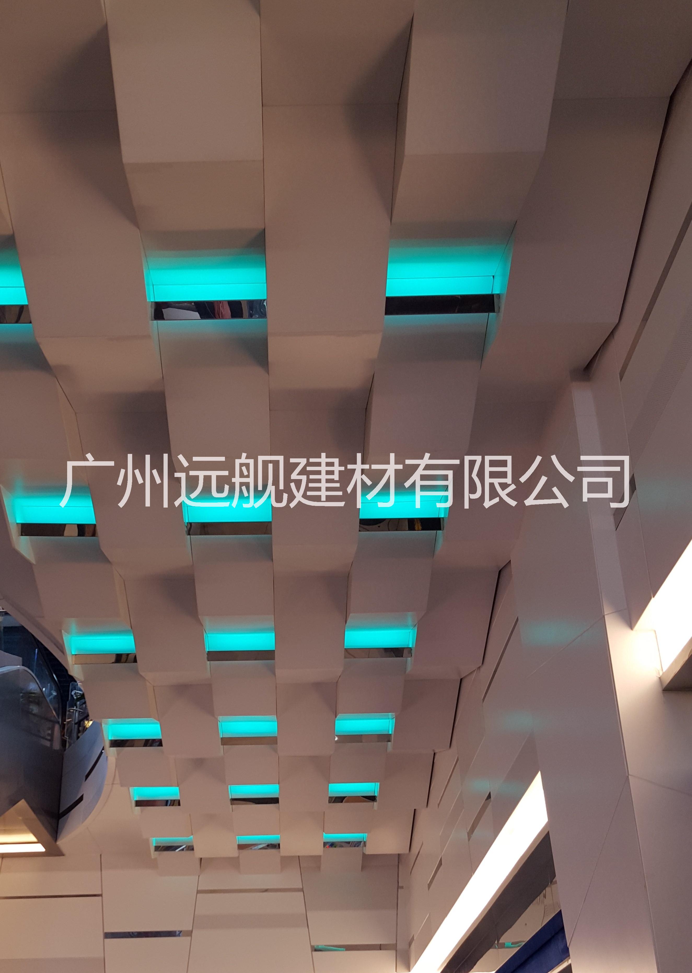 供应广东铝单板天花吊顶图片