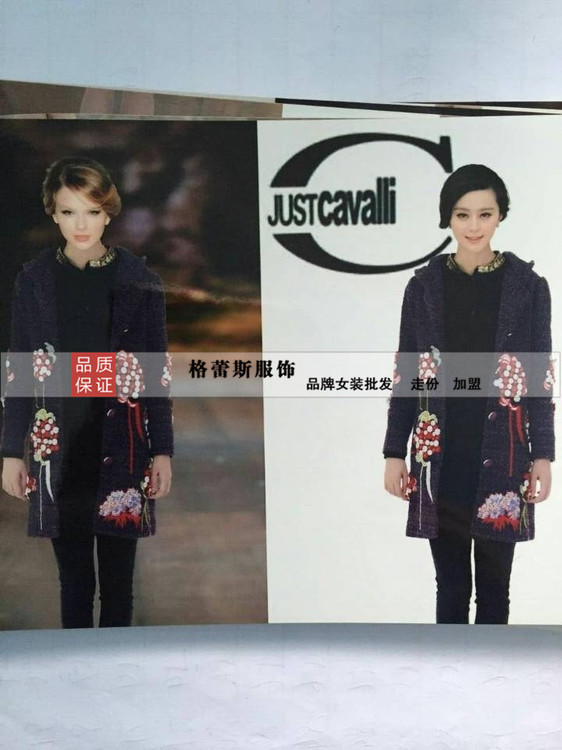广西女装批发 、15年外贸重工大码明显同款外贸大衣、低价折扣图片