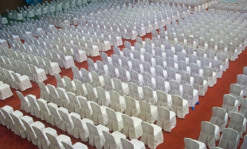 济南市潍坊白色车展折叠椅出租 椅子租赁厂家供应用于展会的潍坊白色车展折叠椅出租 椅子租赁
