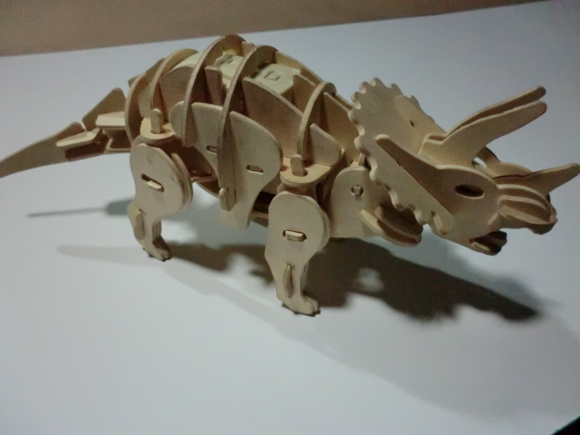 供应木制恐龙电动玩具 厂家批发定制儿童益智智力3D立体拼装模型玩