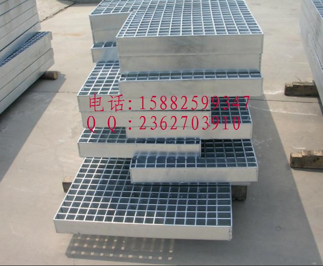 供应上海钢格板，平台格栅，楼梯踏步板，不锈钢井盖，铸铁井盖，树脂格栅，空心球，球接栏杆等产品