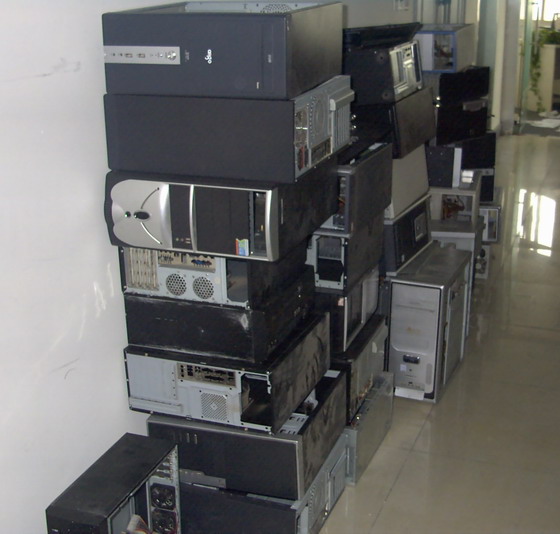 深圳沙井上门回收品牌电脑、组装台图片
