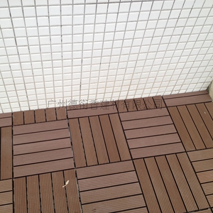 广州市300*300*25厂家diy拼花木塑户外地板300*300*25 拼装地板  安装简易铺地板