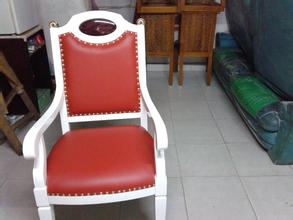 供应用于维修服务的天津市沙发翻新换皮电话图片