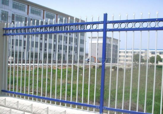 供应学校围墙栅栏、工厂围栏栅栏